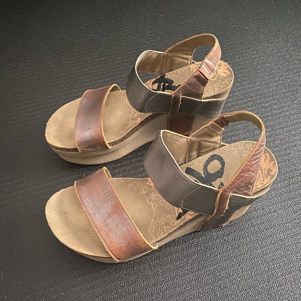 OTBT Bushnell Wedges in Pewter Size 8